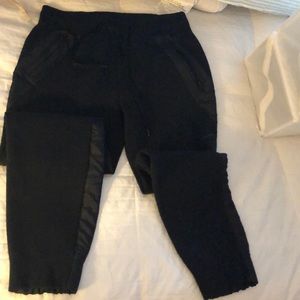 Women’s Nike  sweat suit.